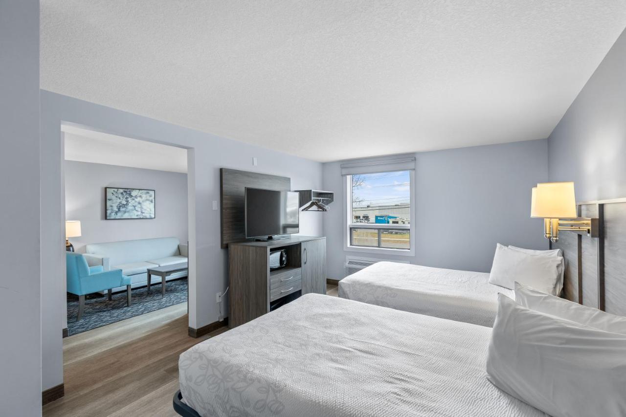 Emerald Hotel & Suites Calgary Airport Exteriör bild